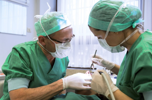 vragen implantaten operatiekwartier demeulemeester